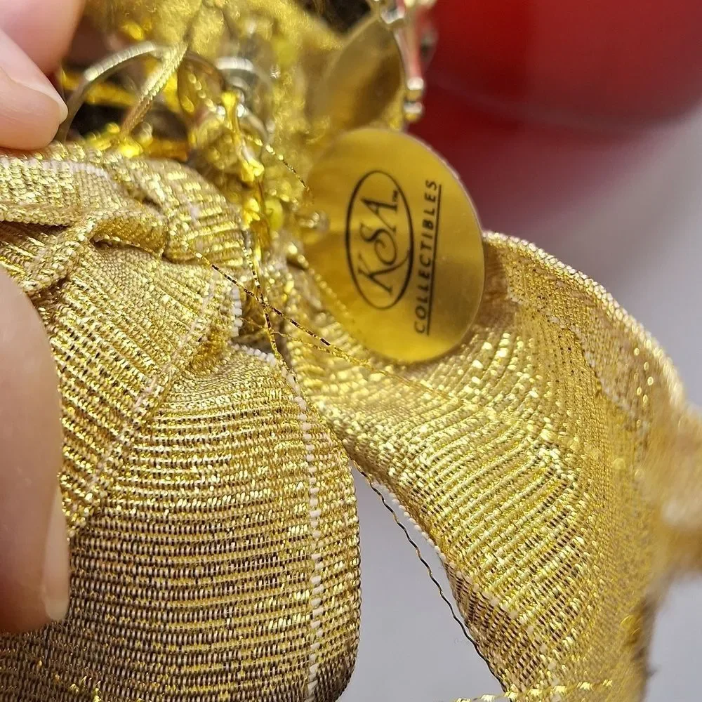 KSA COLLECTIBLE CHRISTMAS ornament globe decoration ice skating scene